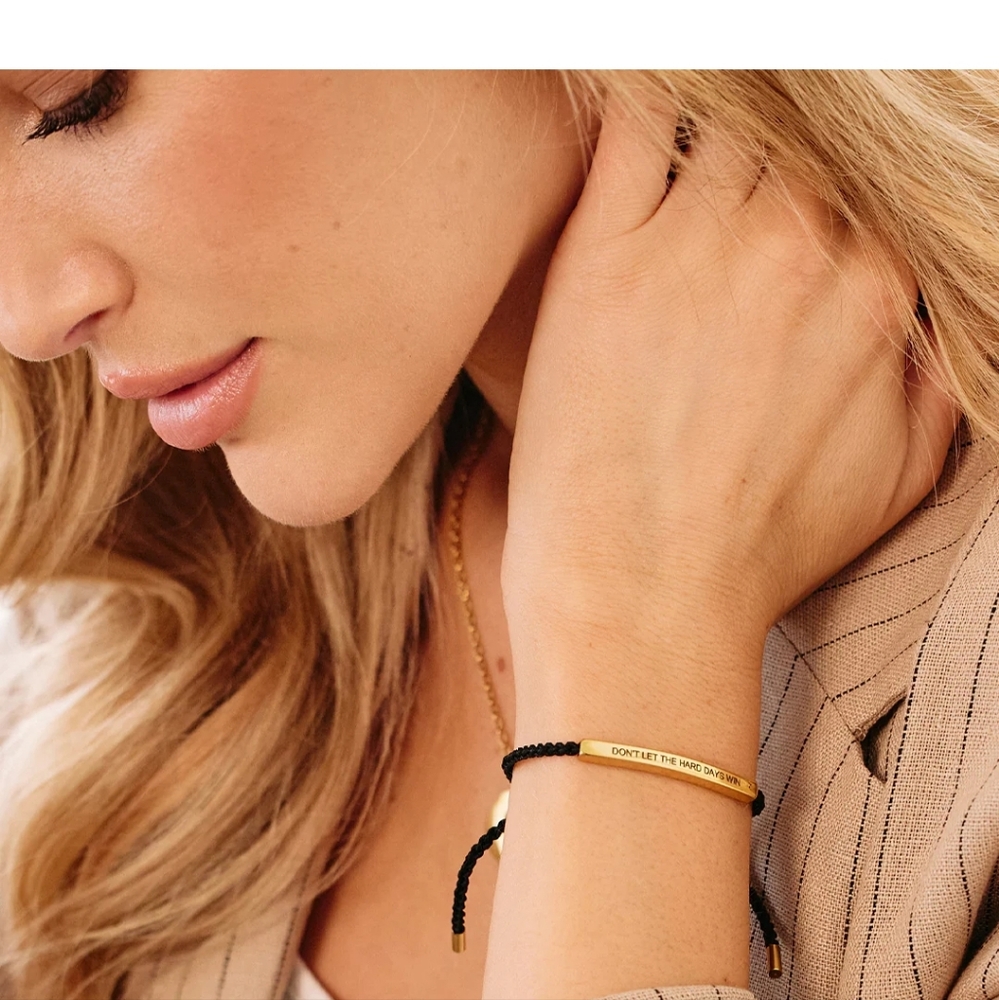 Inspirational Don't let the hard days Win Stainless steel Bracelet - Picture 4 of 6